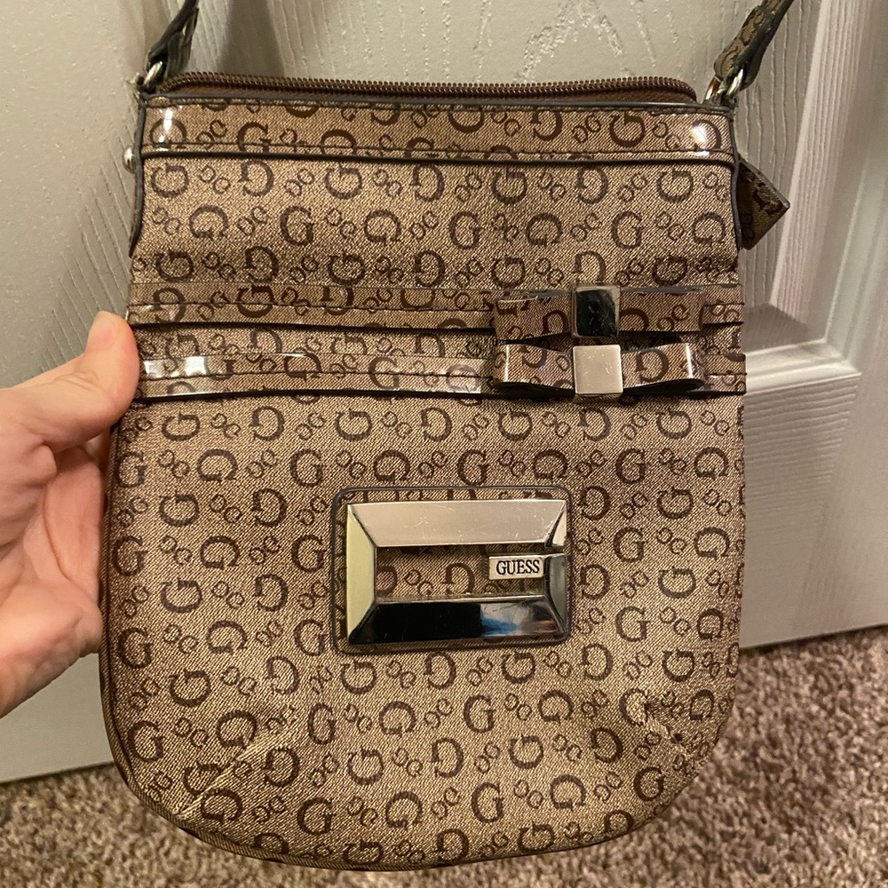 GUESS crossbody bag